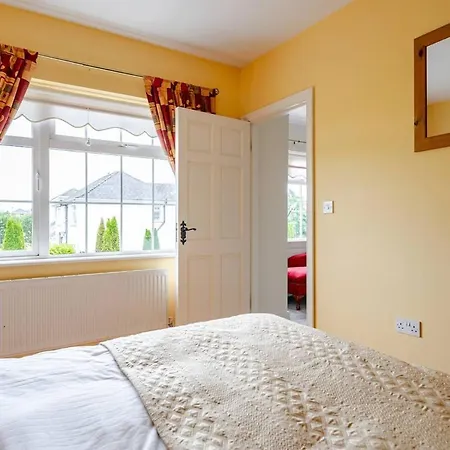 Spacious By Lough Rynn Castle Wedding Venue *