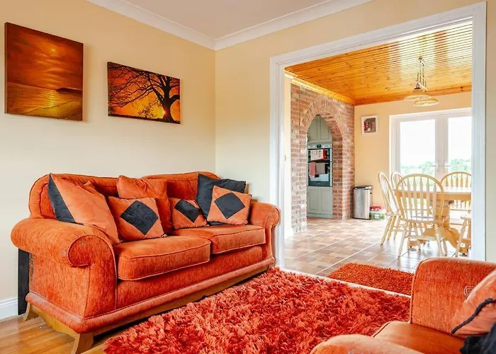 Spacious By Lough Rynn Castle Wedding Venue *