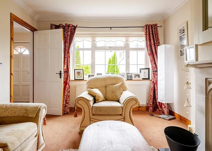 Spacious By Lough Rynn Castle Wedding Venue 게스트하우스 *