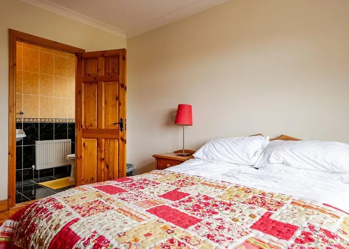 Spacious By Lough Rynn Castle Wedding Venue