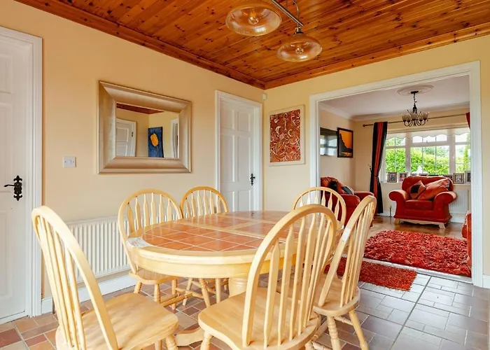 Spacious By Lough Rynn Castle Wedding Venue 게스트하우스 모힐